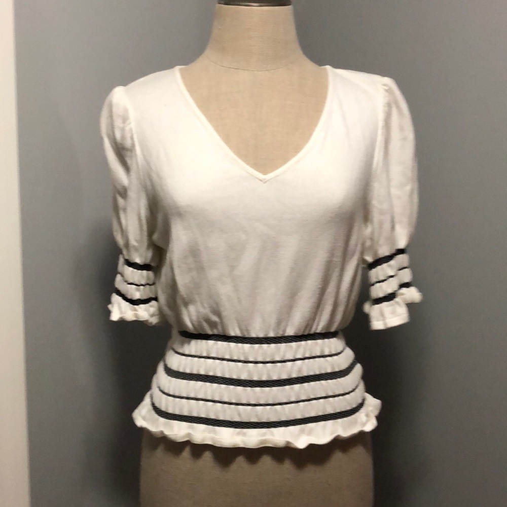 St. John Sport by Marie Gray Ruched SS Top